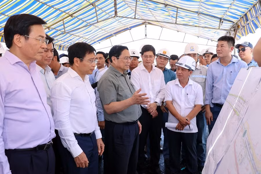 thu tuong pham minh chinh khao sat don doc tien do du an cao toc vinh hao phan thiet hinh 1