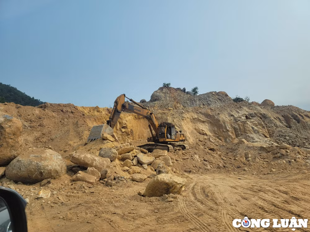 phu loc thua thien hue tai dien tinh trang khai thac dat trai phep tai mo da tam loc hinh 1
