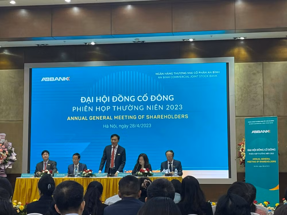 dhdcd abbank loi nhuan sau thue 1352 ty dong khong ep khach hang mua bao hiem hinh 1