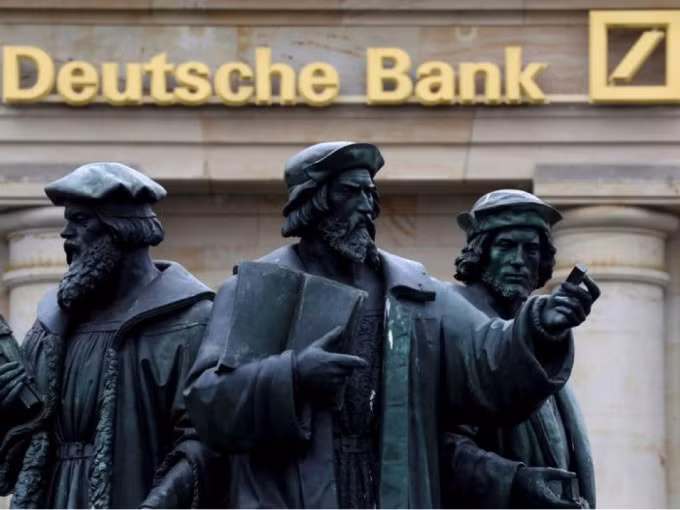 Ngân hàng Deutsche của Đức ở Frankfurt. Ảnh: Reuters