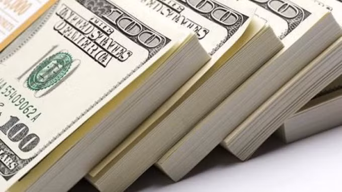 USD tăng cao nhất trong gần 1 tháng qua. Ảnh: TL.