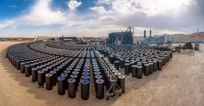Giá dầu chịu áp lực giảm bởi “sức khoẻ” của các nền kinh tế hàng đầu như Mỹ, Anh… đều đang gặp vấn đề