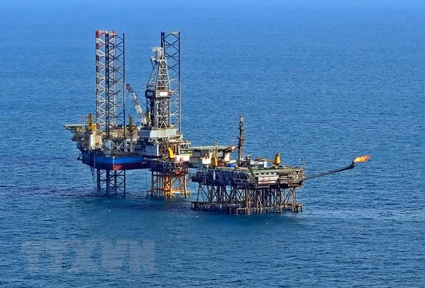 Giá xăng dầu hôm nay 10/1: Đạt đỉnh cao nhất của gần một năm trong tuần qua. Ảnh minh họa.