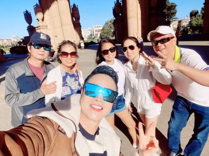 Nam ca sĩ chia sẻ thời điểm này được ở bên gia đình là điều tuyệt vời nhất!