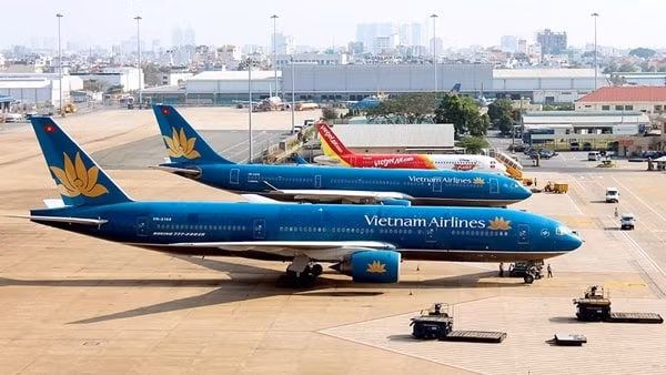 Tạm dừng các chuyến bay về Việt Nam từ các quốc gia, vùng lãnh thổ có lây nhiễm chủng biến thế mới của virus SARS-CoV-2. Ảnh minh họa