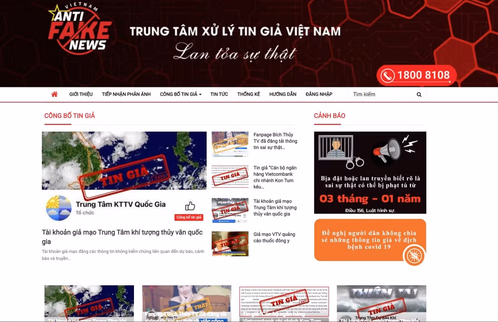 Giao diện trang nhận diện tin giả.