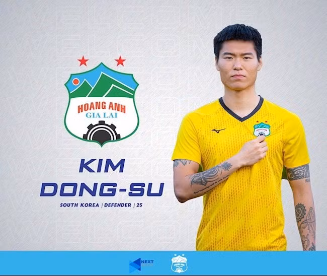 HAGL chính thức ra mắt trung vệ Kim Dong-su đến từ Hàn Quốc. Ảnh: internet