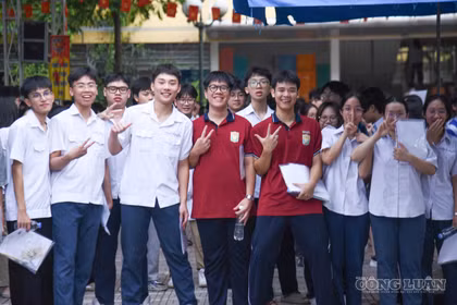 Điểm học bạ 'vượt' điểm thi tới 3 điểm, Bộ Giáo dục và Đào tạo yêu cầu theo bách phân vị, cấm quy đổi kiểu 'bắc cầu'