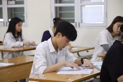 Chuyên gia lý giải vì sao phổ điểm THPT 2026 'đẹp' nhất trong nhiều năm