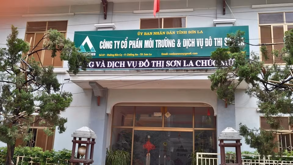 cong ty moi truong son la va nhung goi thau dich vu cong ich tiet kiem sieu thap hinh 1