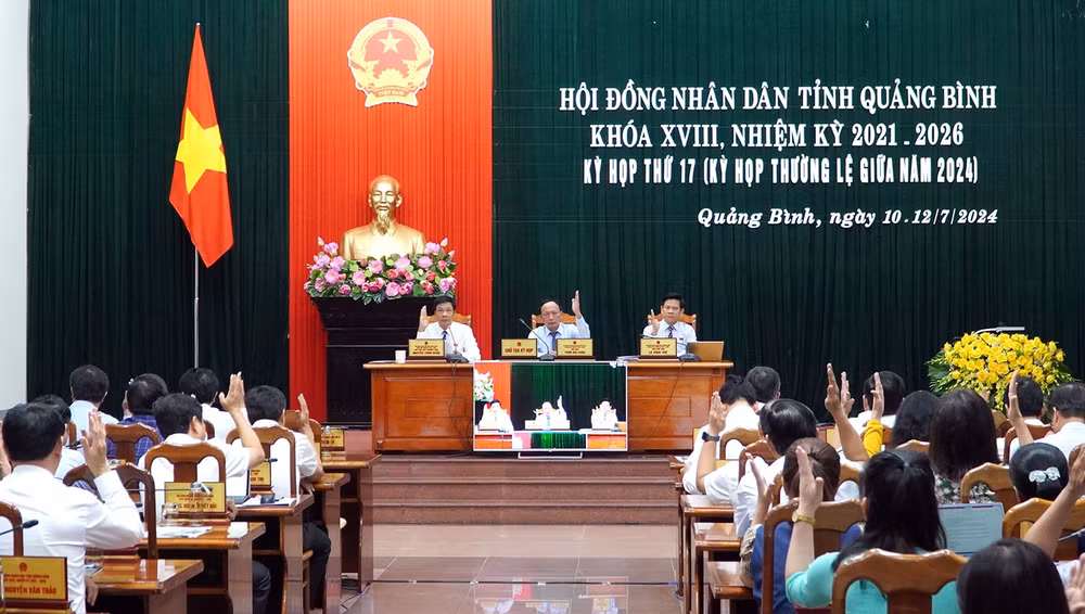 hdnd tinh quang binh thong qua 8 nhiem vu giai phap chu yeu phat trien kinh te xa hoi 6 thang cuoi nam 2024 hinh 1