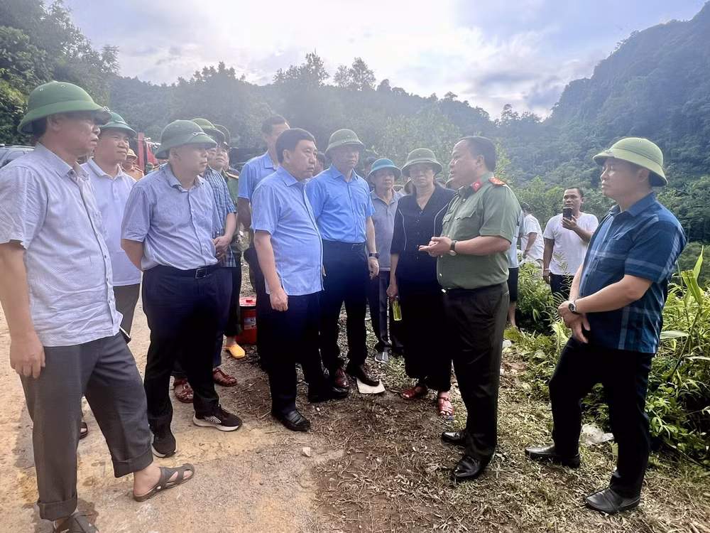 danh tinh cac nan nhan tu vong trong vu sat lo dat o ha giang hinh 2