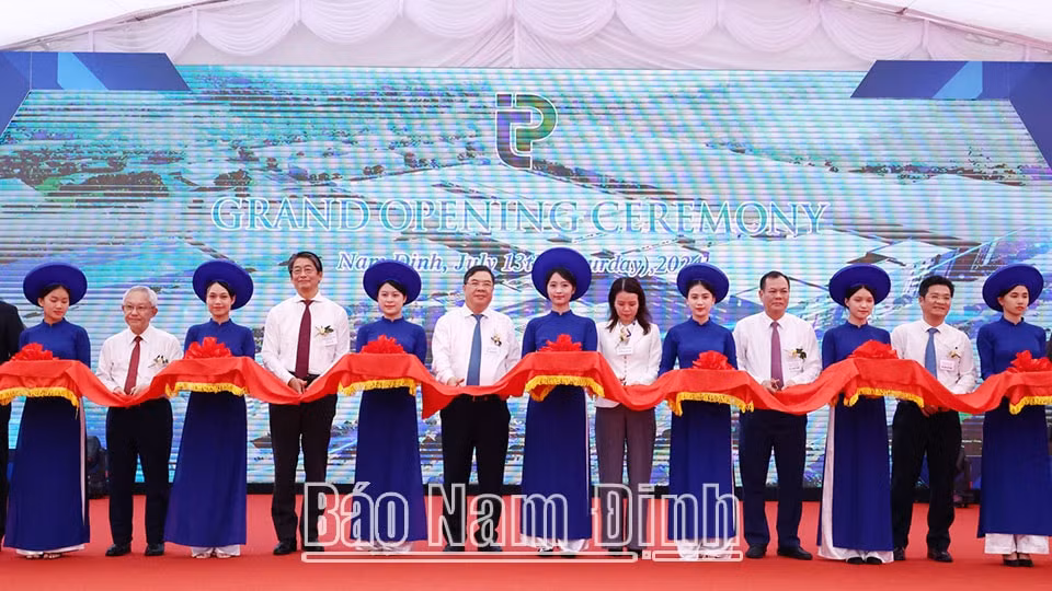 nha may det nhuom 203 trieu usd lon nhat nam dinh di vao hoat dong hinh 1