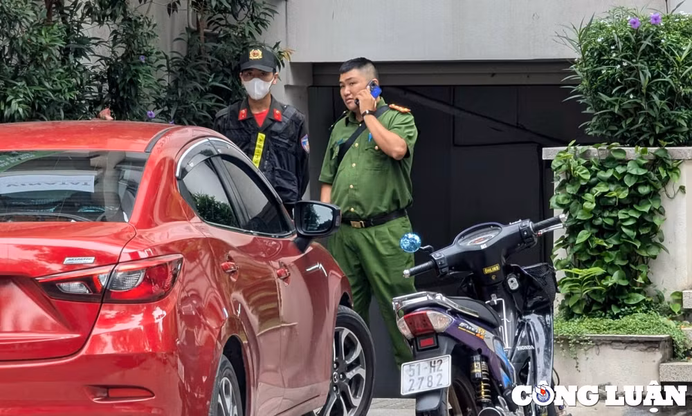 cong an xuat hien tai nha cua tong giam doc cong ty quoc cuong gia lai hinh 2