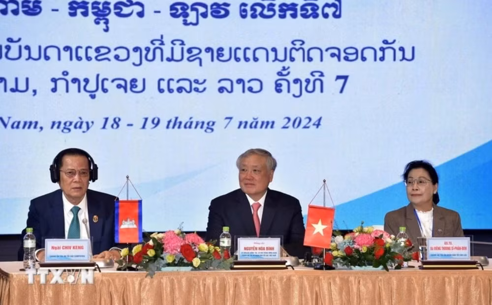 hoi nghi toa an cac tinh co chung duong bien gioi viet nam campuchia lao lan thu 7 hinh 1