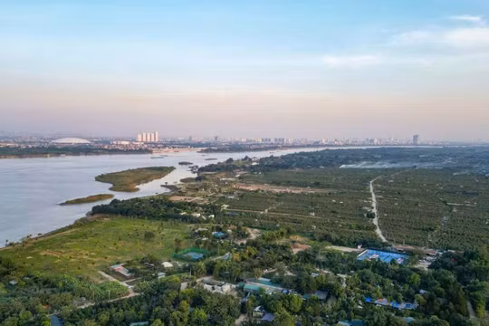 Hà Nội thống nhất di dời, quy hoạch dân cư ngoài đê để tái thiết không gian sông Hồng
