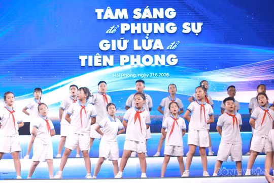 Cận cảnh công tác chuẩn bị cho Lễ trao Giải Báo chí Quốc gia lần thứ XX