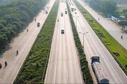 Cục Cảnh sát giao thông đề xuất bỏ làn dừng khẩn cấp trên Vành đai 3