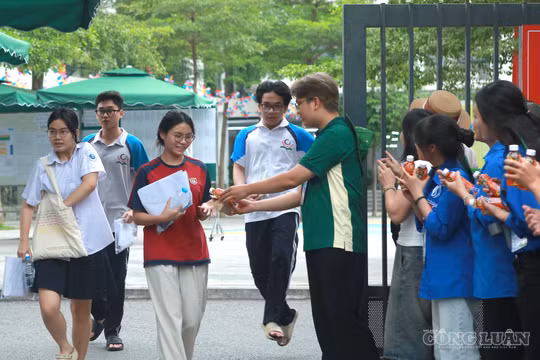 Bước vào buổi thi cuối: Kỳ thi tốt nghiệp THPT 2026 ghi nhận nhiều thay đổi