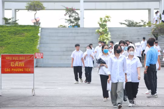 8h hôm nay 19/8, công bố điểm thi lại của 326 thí sinh Tuyên Quang