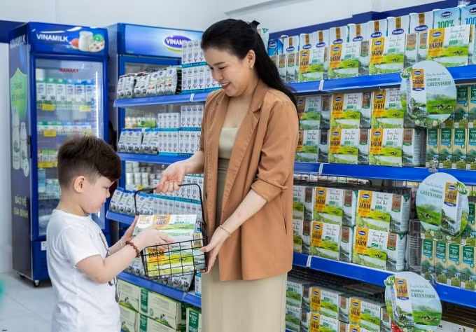 vinamilk tiep tuc la doanh nghiep dan dau thi truong sua o cac nganh hang chu luc hinh 1