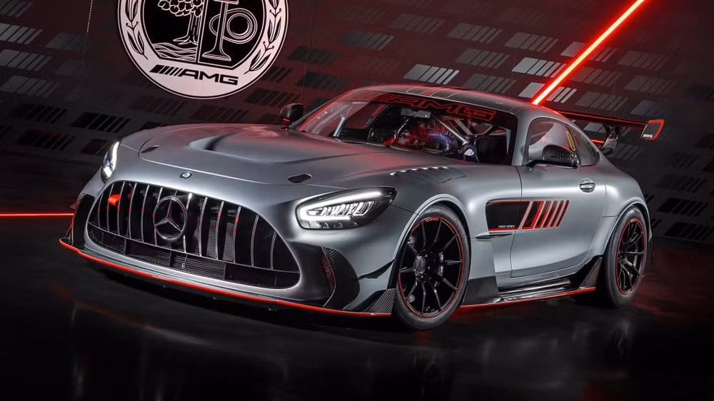 mau xe dua mercedes amg gt track series so huu suc manh len den 778 ma luc hinh 1