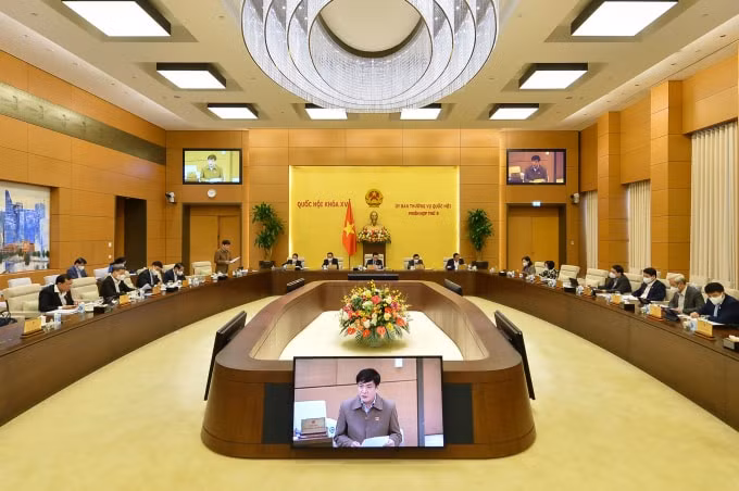 tang cuong giam sat viec giai quyet tinh trang un u hang hoa tai khu vuc cua khau hinh 1