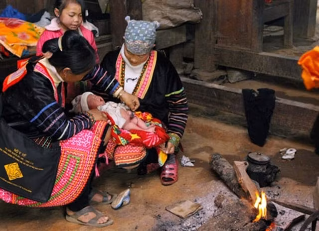 bo tai chinh ban hanh thong tu quy dinh ho tro chuyen doi nghe doi voi dong bao dan toc thieu so hinh 2