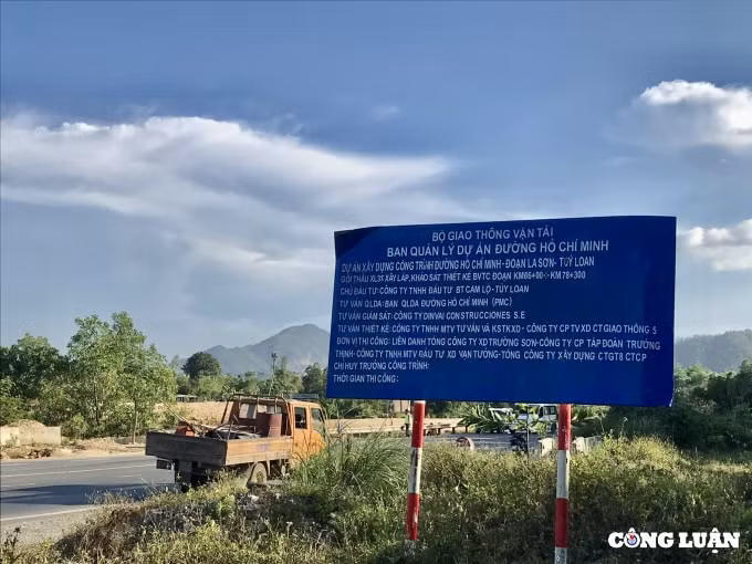 cao toc noi hue da nang chua khai thac da sat lo nghiem trong hinh 1
