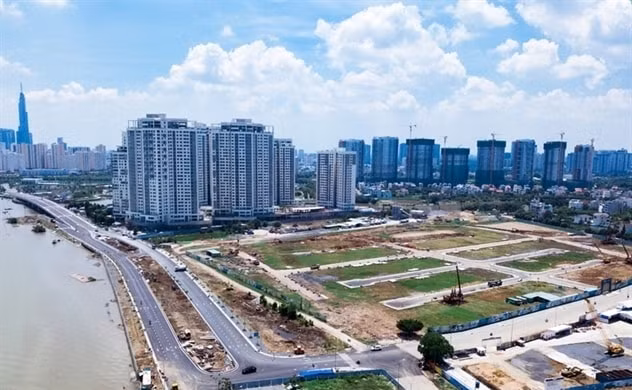 57 doanh nghiep tai tp hcm kien nghi go vuong 64 du an nha o thuong mai hinh 1