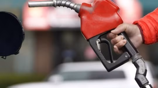 Giá Brent bình lặng, nhưng thị trường dầu đang nóng rực vì thiếu nguồn cung diesel