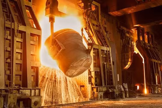 Quặng sắt, thép và đồng đồng loạt giảm giá 