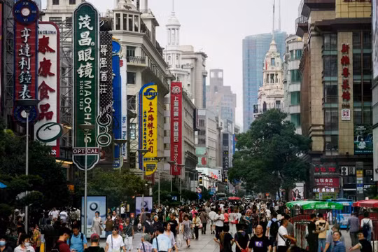Giá dầu giảm mở đường cho kinh tế Trung Quốc tăng tốc
