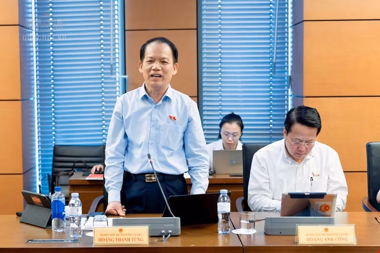 hoang-thanh-tung.jpg