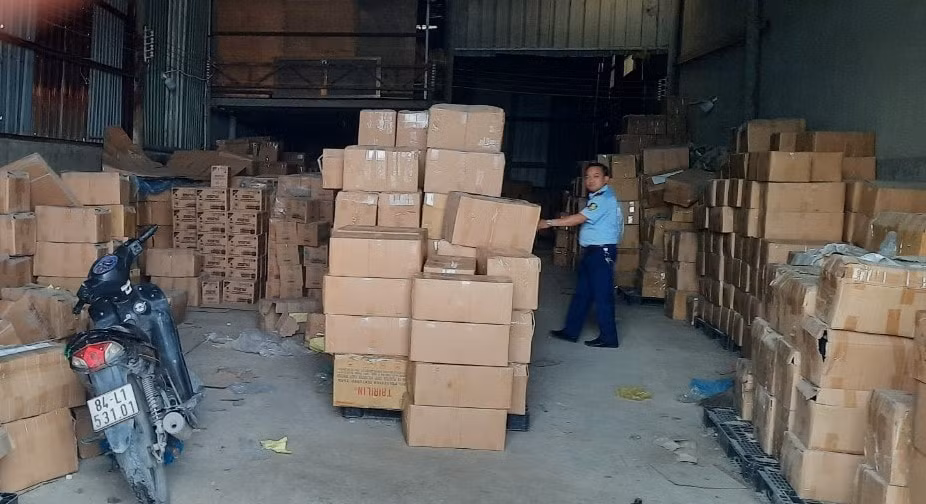 tp hcm phat hien xuong san xuat dau goi gia cong nghe xo chau lon nhat tu truoc toi nay hinh 7