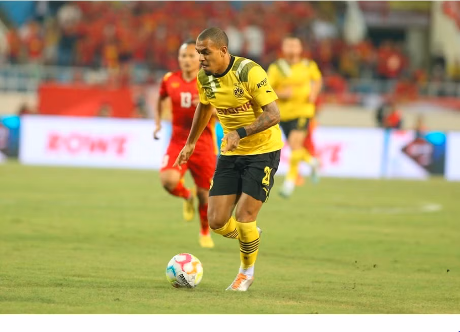 nguoc dong kich tinh dt viet nam thang 2 1 dortmund tren san my dinh hinh 2