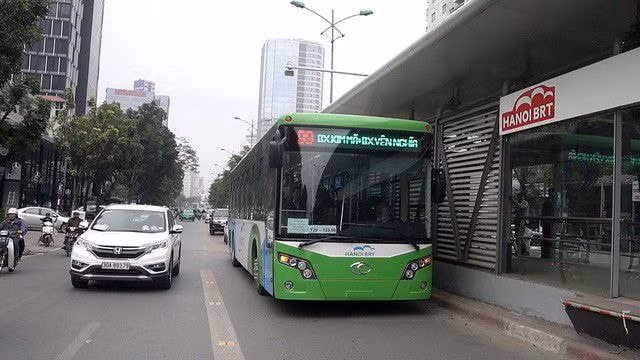 Thành phố Hà Nội phê duyệt chủ trương đầu tư xây dựng dự án lắp mới 600 nhà chờ xe buýt