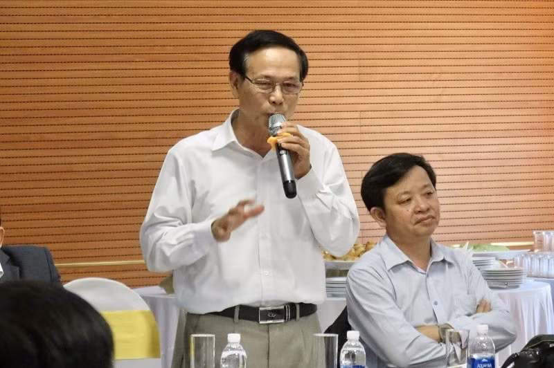 Nhà báo Nguyễn Hoà Văn, Giám đốc Cổng thông tin điện tử Hội Nhà báo Việt Nam phát biểu. Ảnh: HT