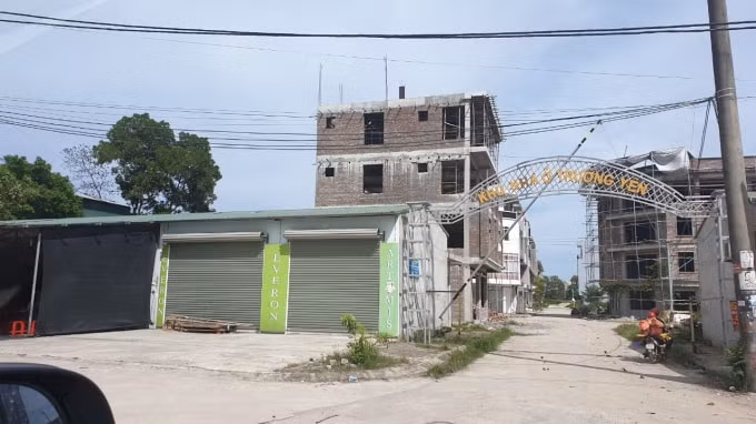 Mặc dù chưa GPMB xong nhưng dự án đã đươc xây dựng và bán cho khách hàng từ nhiều năm nay.