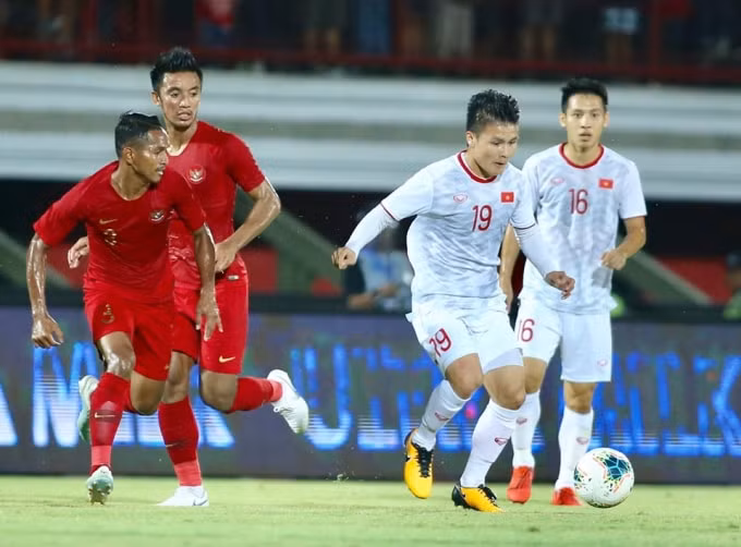 ĐT Việt Nam đã có trận đấu ấn tượng ngay trên đất Indonesia. Ảnh: Phong Thắng