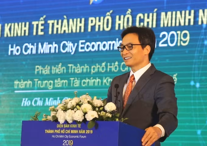 Phó Thủ tướng Vũ Đức Đam phát biểu tại Diễn đàn kinh tế thành phố Hồ Chí Minh năm 2019. Ảnh: VGP