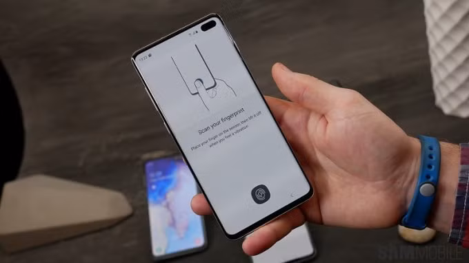 Samsung sẽ cập nhật phần mềm nhằm sửa lỗi cảm biến vân tay trên Galaxy S10/Note 10