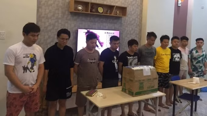 10 người Trung Quốc nhập cảnh trái phép.