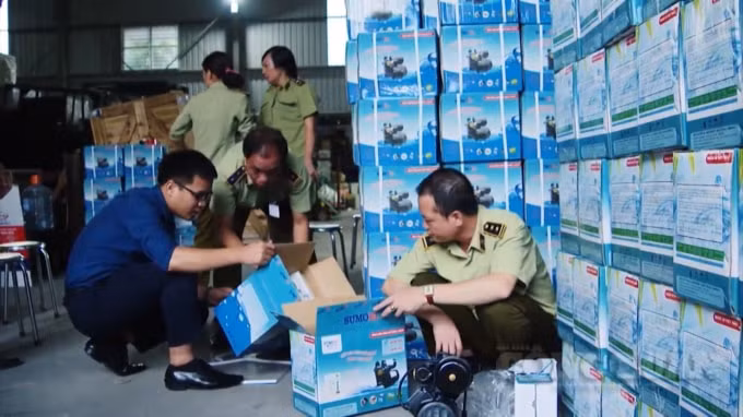 Các lực lượng thị trường tỉnh Phú Thọ quyết liệt xử lí những trường hợp vi phạm.