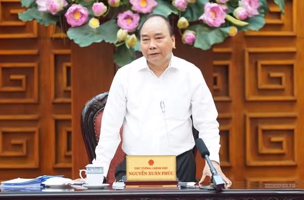 Thủ tướng Chính phủ Nguyễn Xuân Phúc yêu cầu các bộ ngành rà soát, xử lý vướng mắc phát sinh trong triển khai thi hành một số luật lĩnh vực đầu tư, kinh doanh. Ảnh: TL