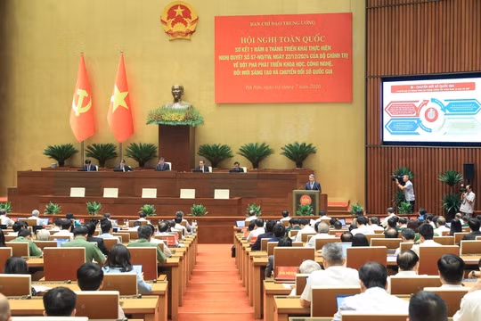 Hội nghị toàn quốc sơ kết 1 năm 6 tháng triển khai thực hiện Nghị quyết số 57 của Bộ Chính trị