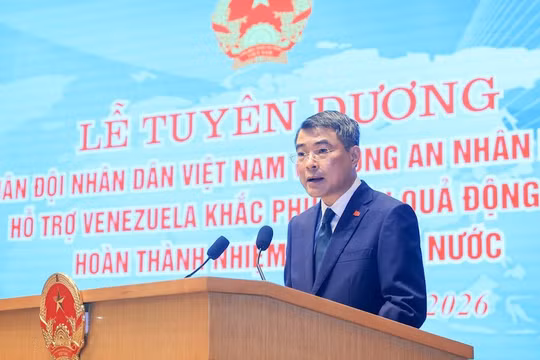 Thủ tướng Lê Minh Hưng: Giữa đổ nát, nỗi đau, Việt Nam mang đến hy vọng và nghĩa tình