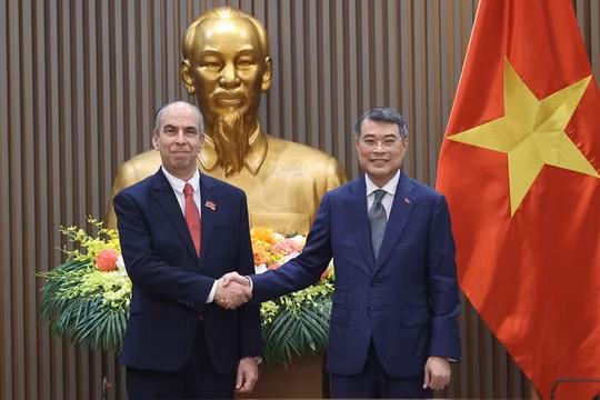 Củng cố và tăng cường hơn nữa mối quan hệ đặc biệt Việt Nam - Cuba