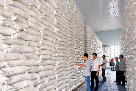 Hàng dự trữ quốc gia có thể được xuất cấp ngay bằng chỉ đạo qua điện thoại khi cấp bách