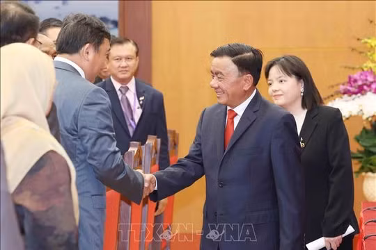 Thường trực Ban Bí thư Trần Cẩm Tú tiếp các chính đảng các nước Đông Nam Á